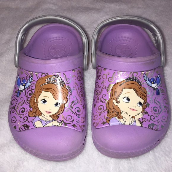 sofia the first crocs